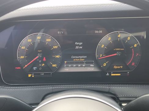 Used 2019 Mercedes-Benz S 560 Sedan image 11