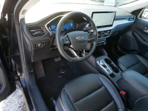 Certified 2024 Ford Escape Platinum image 7