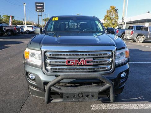 Used 2018 GMC Canyon SLE w/ SLE Convenience Package image 2