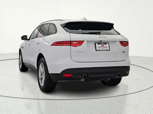 Used 2018 Jaguar F-PACE Premium image 6