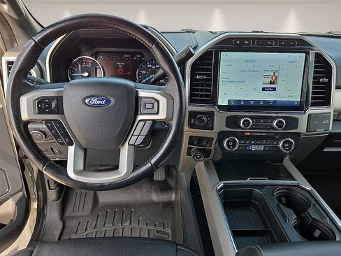 Used 2022 Ford F250 Lariat w/ Lariat Ultimate Package AWD/4WD image 12