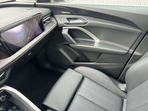 New 2026 Audi Q5 Premium Plus image 13