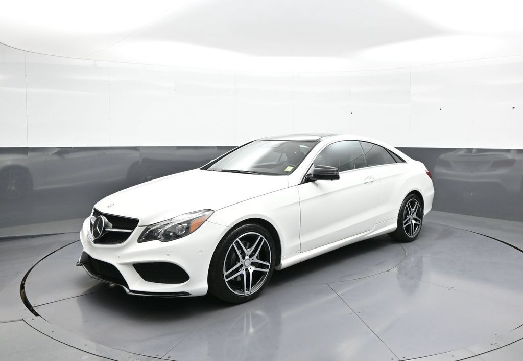 Used 2017 Mercedes-Benz E 400 4MATIC Coupe image 1