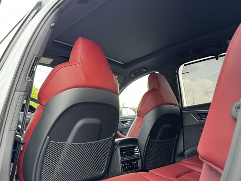New 2026 Audi SQ7 Premium Plus AWD/4WD image 15