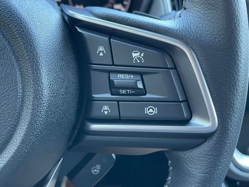 Certified 2025 Subaru Outback Limited image 6