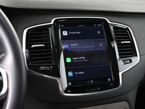 Certified 2023 Volvo XC90 T8 Ultimate image 9