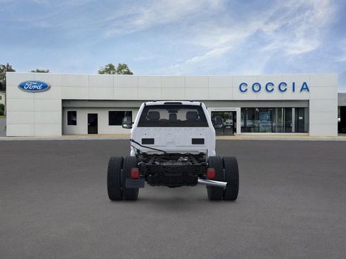 New 2026 Ford F550 4x4 Regular Cab Super Duty image 5