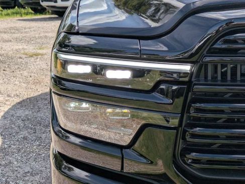 New 2026 RAM 3500 Laramie AWD/4WD image 9