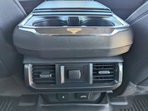 Used 2022 Ford F150 Lariat w/ Max Trailer Tow Package image 14