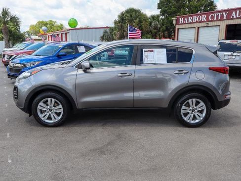 Used 2018 Kia Sportage LX AWD/4WD image 2