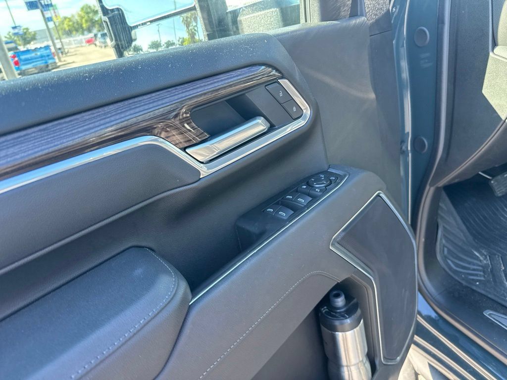 Used 2026 Chevrolet Silverado 2500 LT w/ Trail Boss Package AWD/4WD image 13