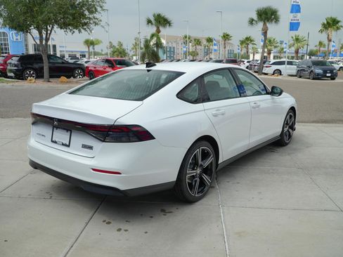 New 2026 Honda Accord SE image 5