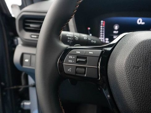 New 2026 Honda Pilot Sport image 17