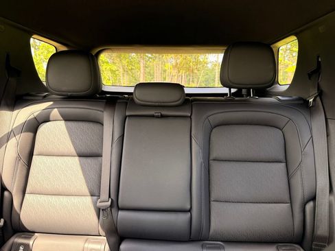 Used 2025 Chevrolet Equinox LT w/ Convenience Package II FWD image 29