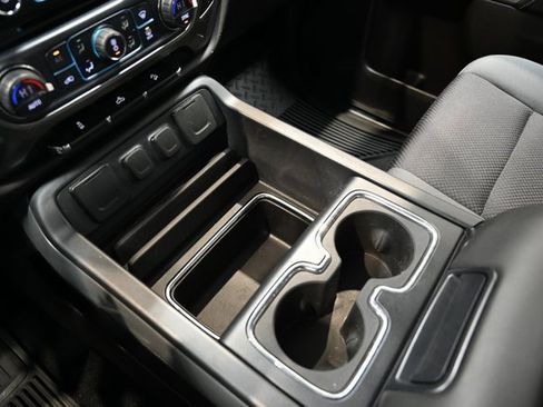 Used 2018 Chevrolet Silverado 1500 LT w/ All Star Edition image 19