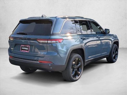 New 2026 Jeep Grand Cherokee Limited w/ Limited Altitude Package AWD/4WD image 2