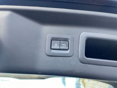 Used 2025 MAZDA CX-90 3.3 Turbo w/ Preferred Package image 30