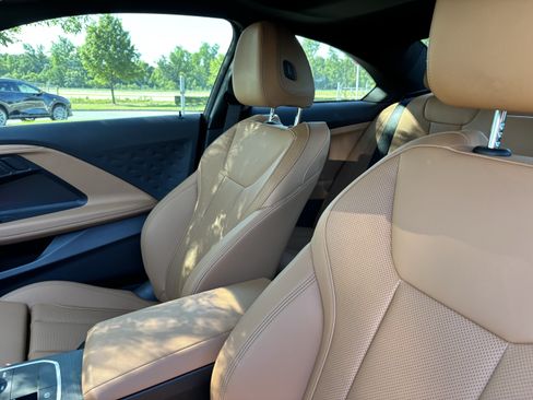 Used 2025 BMW 230i xDrive Coupe w/ Premium Package AWD/4WD image 17