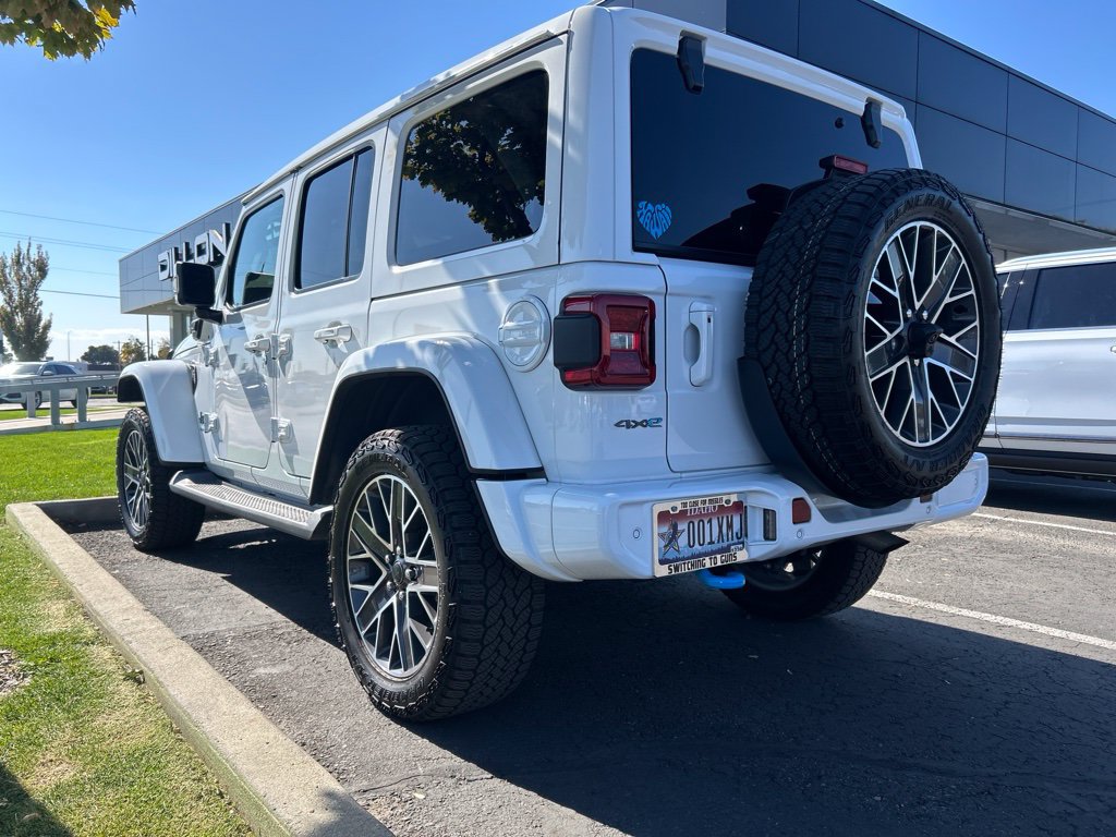 Used 2024 Jeep Wrangler High Altitude AWD/4WD image 7