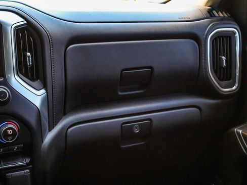 Used 2019 Chevrolet Silverado 1500 RST w/ All-Star Edition AWD/4WD image 17