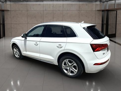 Used 2019 Audi Q5 2.0T Premium w/ Convenience Package AWD/4WD image 5
