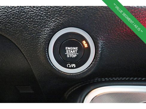 Used 2020 Dodge Challenger SXT RWD image 28
