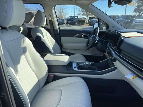 New 2026 Kia Carnival SX w/ SX Dark Edition Package image 19