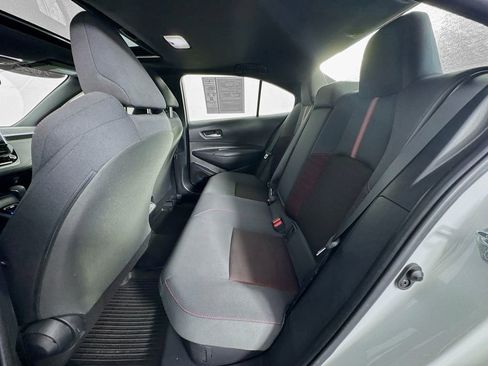 Used 2025 Toyota Corolla SE w/ SE Premium Package image 22