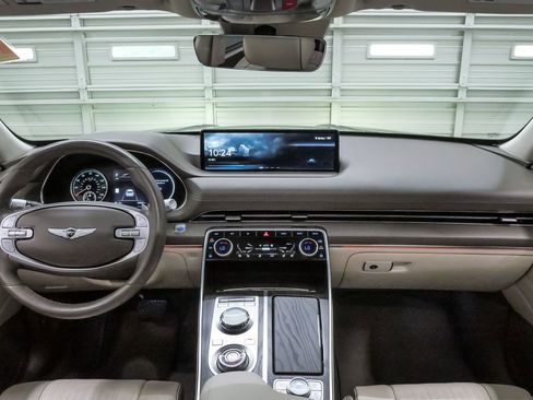 Used 2023 Genesis GV80 3.5T Advanced + AWD/4WD image 17