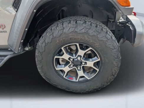 Used 2021 Jeep Wrangler Unlimited Rubicon AWD/4WD image 10