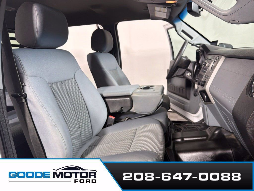 Used 2015 Ford F350 XLT AWD/4WD image 23