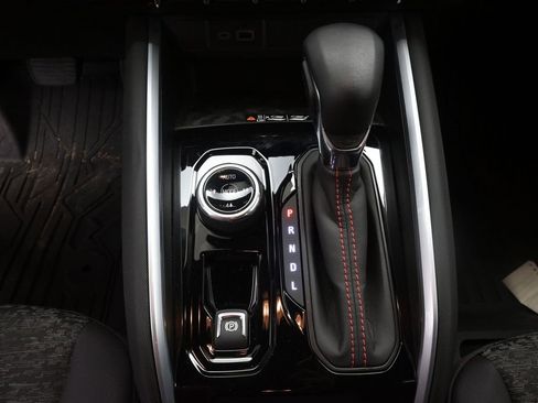 Used 2025 Chevrolet Colorado Z71 w/ Midnight Edition image 4