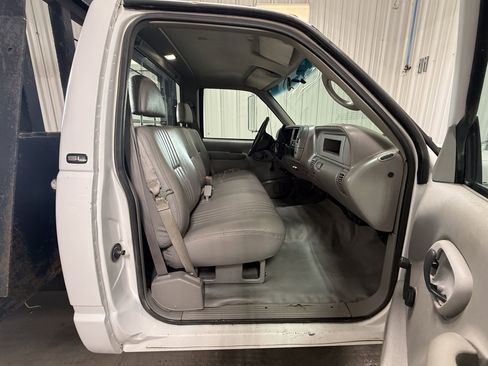 Used 1999 GMC Sierra 3500 2WD Regular Cab HD image 7