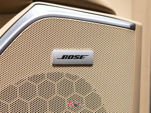 Used 2019 Cadillac Escalade ESV Platinum image 44