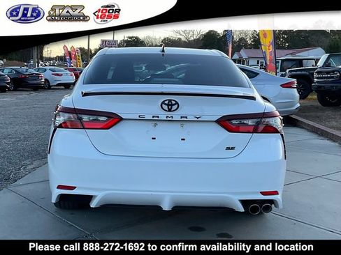 Used 2021 Toyota Camry SE w/ Convenience Package image 6
