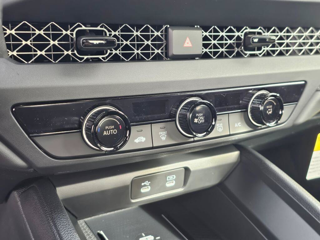 New 2026 Honda Accord LX image 27