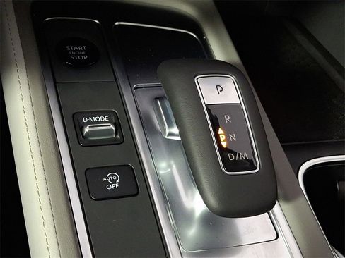 New 2026 INFINITI QX60 Luxe image 15