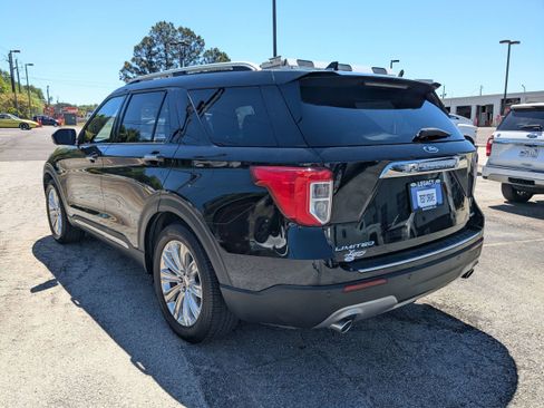 Used 2020 Ford Explorer Limited RWD image 6