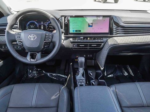 Used 2026 Toyota Camry XLE w/ Premium Package FWD image 13