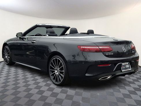 Used 2023 Mercedes-Benz E 450 4MATIC Cabriolet image 4