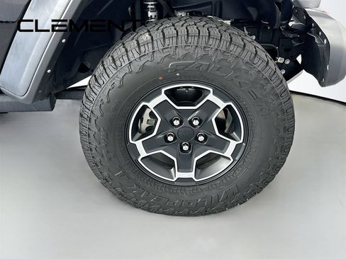 Used 2021 Jeep Gladiator Mojave AWD/4WD image 35