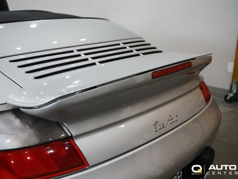 Used 2004 Porsche 911 Turbo image 40