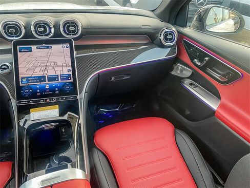 Used 2024 Mercedes-Benz GLC 43 AMG 4MATIC image 16