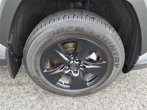 Certified 2024 Toyota RAV4 LE image 27