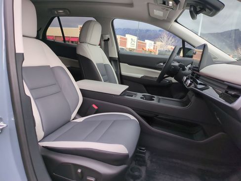 Used 2025 Honda Prologue Touring image 34