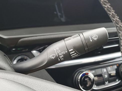 Used 2024 Buick Envista Sport Touring w/ Convenience I Package image 14