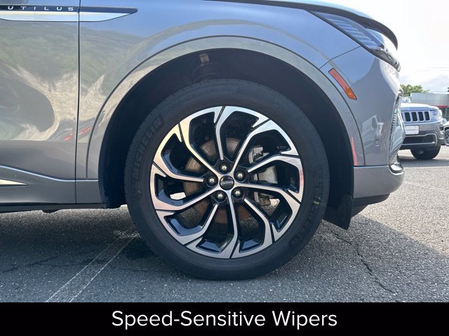 Certified 2024 Lincoln Nautilus Reserve AWD/4WD image 42
