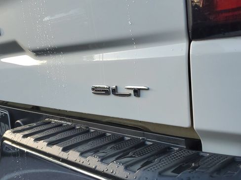Used 2024 GMC Sierra 1500 SLT w/ SLT Premium Package AWD/4WD image 8