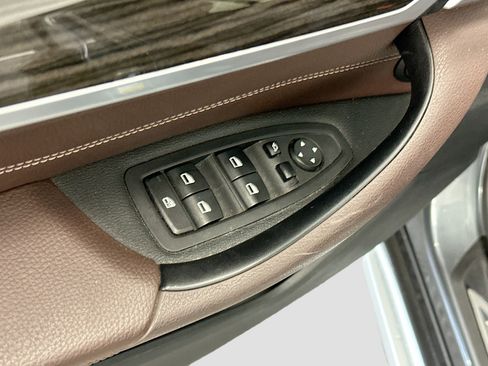 Used 2018 BMW X1 xDrive28i w/ Convenience Package image 15