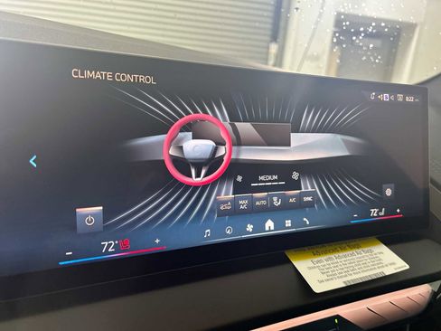 New 2026 BMW X3 xDrive30 w/ Premium Package image 17